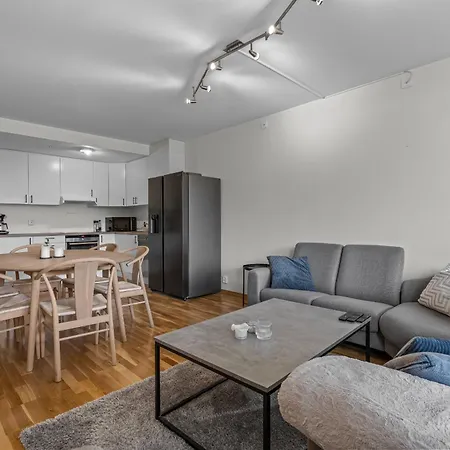 Lägenhet Convenient With Easy Transport Connections